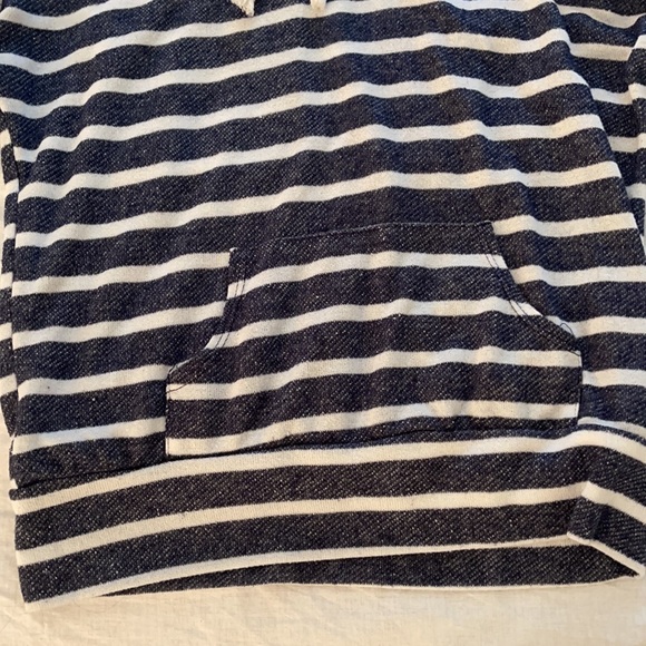BRAND NEW WOMENS sweater - Picture 3 of 5